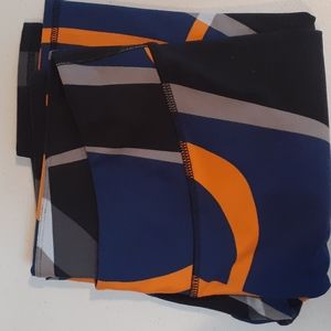 Fabletics geometric multicolored leggings